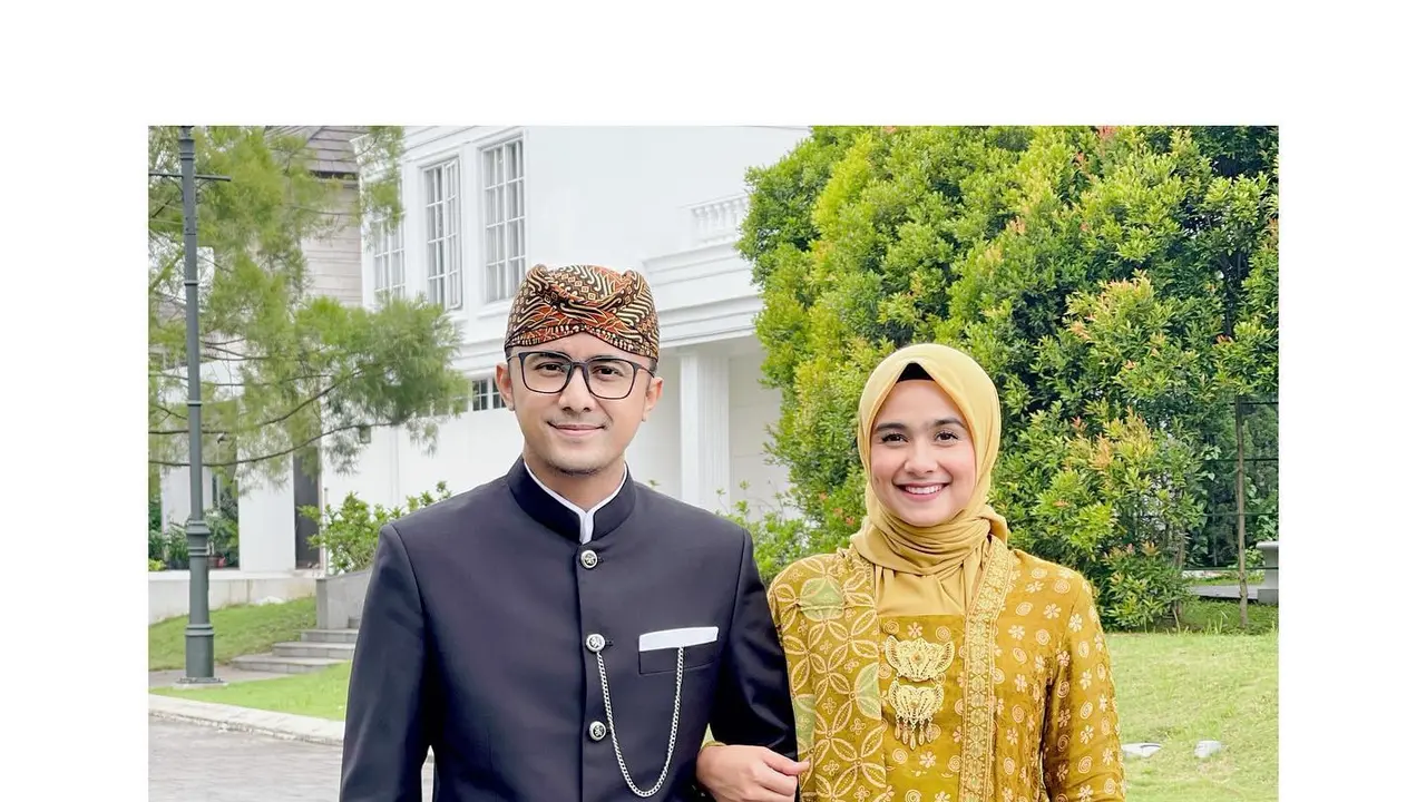 Sonya Fatmala-Hengky Kurniawan