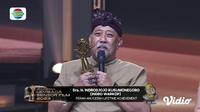 Penghargaan puncak Anugerah Lembaga Sensor Film 2023 dengan kategori Lifetime Achievement diraih oleh Indro Warkop. [Foto: YouTube/Indosiar]