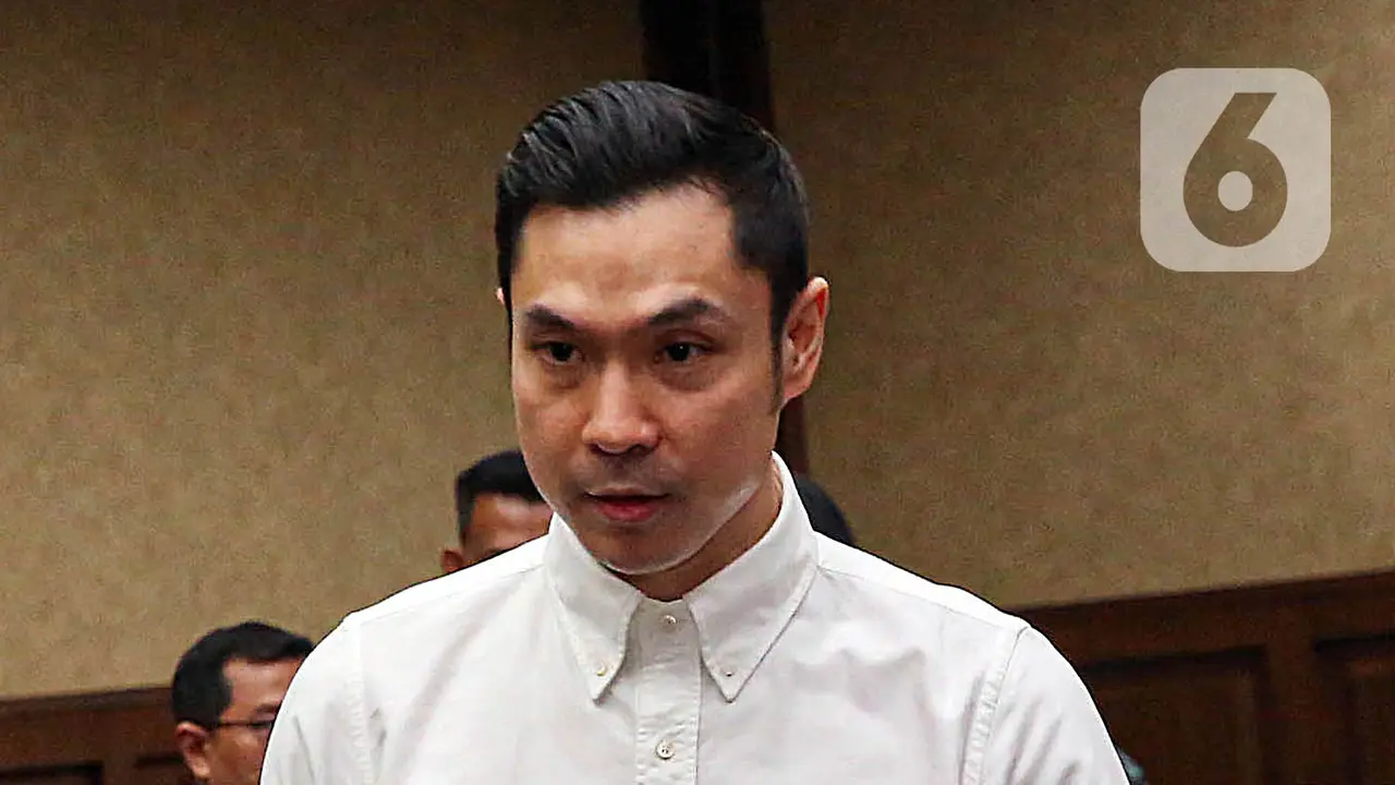 Penampilan Harvey Moeis Saat Jalani Sidang Dakwaan Kasus Korupsi Timah