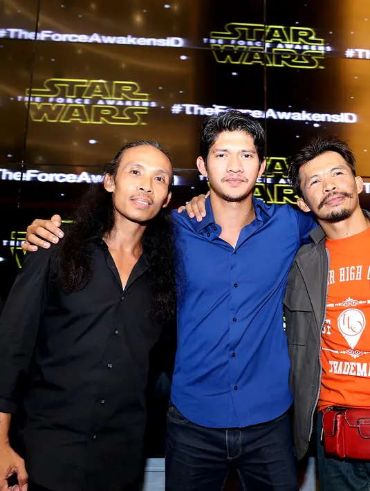 Tiga aktor laga Indonesia, Yayan Ruhian, Iko Uwais, dan Cecep Arif Rahman berhasil menembus ranah Hollywood. Mereka bertiga turut ambil bagian dalam film yang memiliki penggemar di seluruh dunia,’Star Wars’. (Andy Masela/Bintang.com)