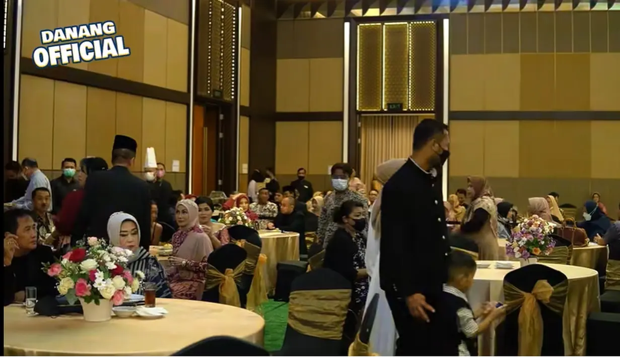 Danang DA dan Hemas Nura (Youtube/DANANG OFFICIAL)