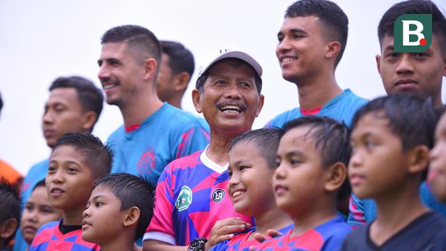 Pelatih Persikabo 1973, Djadjang Nurdjaman