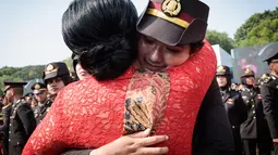 Upacara Prasetya Perwira (Praspa) TNI dan Polri dipimpin langsung oleh Presiden Prabowo Subianto. (YASUYOSHI CHIBA/AFP)