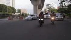 Indonesia Escorting Ambulance, kumpulan anak muda pengendara motor, yang menjadi relawan untuk mengawal perjalanan ambulans.