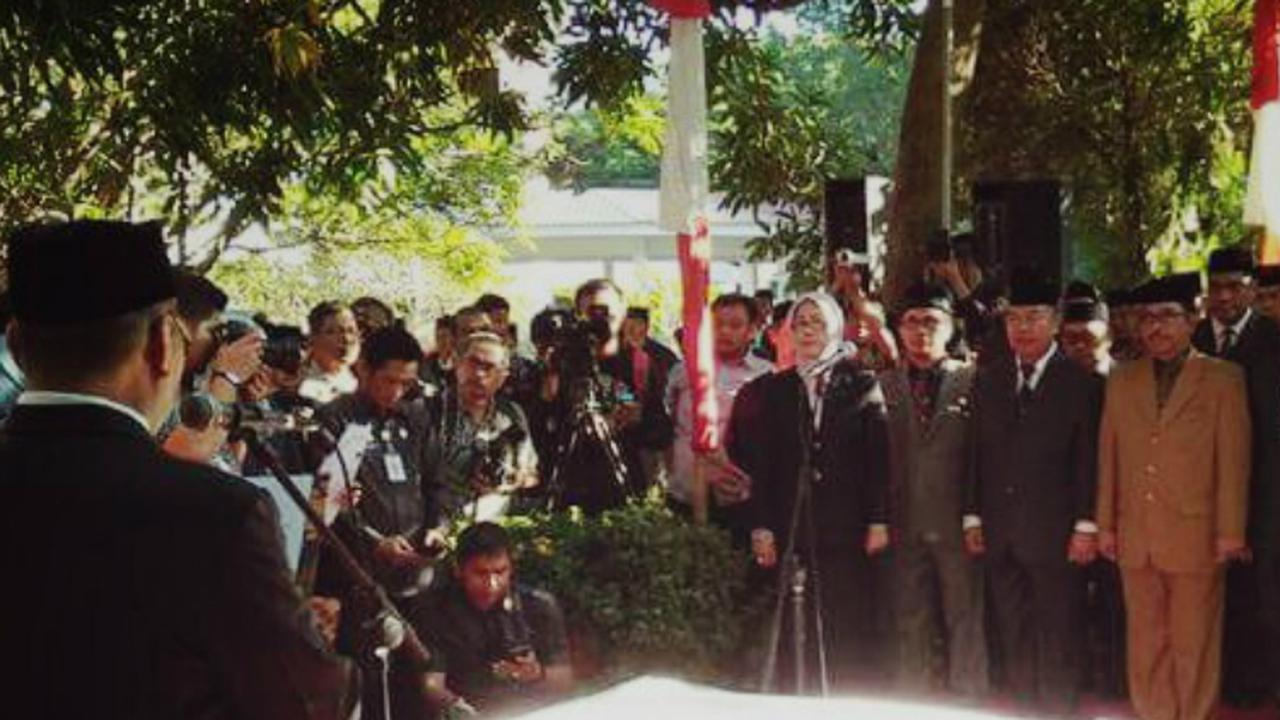 makassar, wali kota, taman makam pahlawan, makam