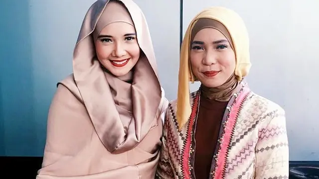 Fitri Tropica dan Zaskia Sungkar