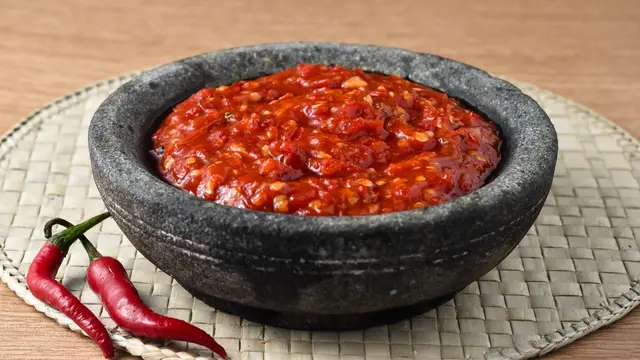 Fun & Fact Sambal Terasi: Asal, Manfaat, Cita Rasa hingga Rekomendasi Menu Makanan