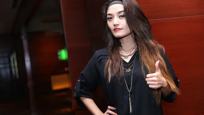 Siti Badriah dan James Thomas