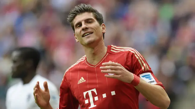 Ritual Aneh 9 Pesepakbola Terkenal Sebelum Memulai Pertandingan