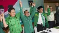 Sekjen PPP M. Romahurmuziy (kedua kanan), Ketua DPP PPP Rusli Effendi (kedua kiri), Ketua DPP PPP Bidang Ekonomi dan Wirausaha Aunur Rofiq (kanan) dan politisi PPP Ahmad Yani. (Antara/Wahyu Putro A)