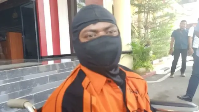 Pembunuh satu keluarga