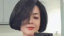 Dalam akun Instagramnya, Lulu Tobing tampil dengan penampilan barunya. Ia memerlihatkan gaya rambutnya yang baru dipotong. [@lutob]