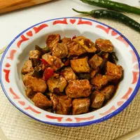 ilustrasi  tahu telur kecap/copyright by Anjarsari laofianti putri (Shutterstock)