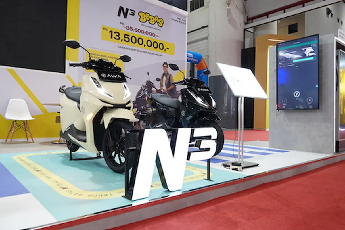 Hadir di PRJ 2025, Alva Berikan Subsidi Rp 7 Juta untuk Pembelian Motor Listrik (ist)