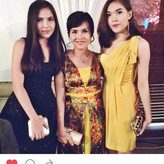 6 Potret Kebersamaan Olivia Jensen dan Ibunda yang Jarang Terekspos