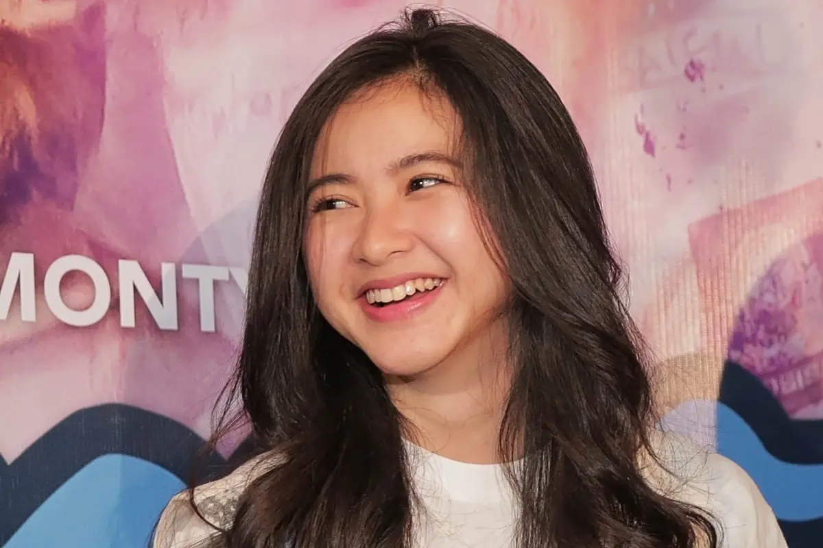 [Bintang] Adinda Azani