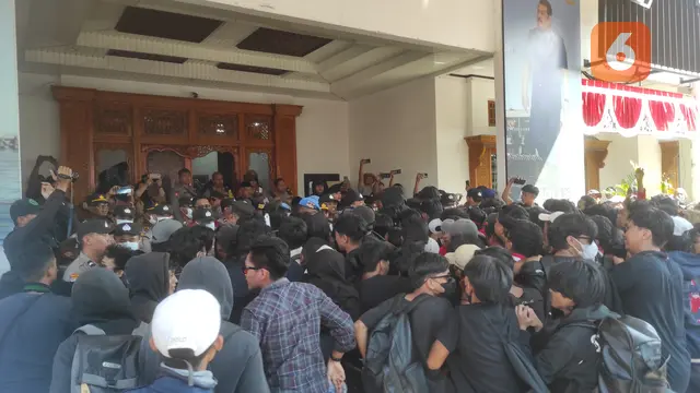 Demo Revisi UU Pilkada