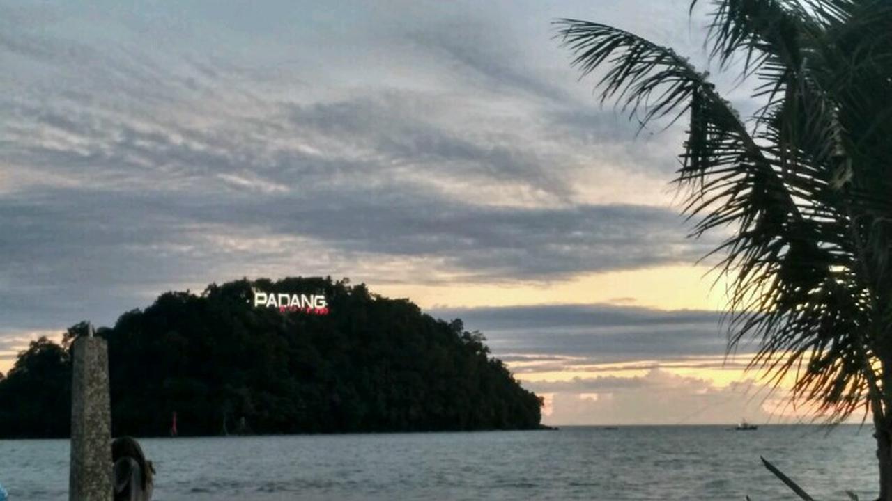 Pantai Padang. (Liputan6.com/ Novia Harlina)