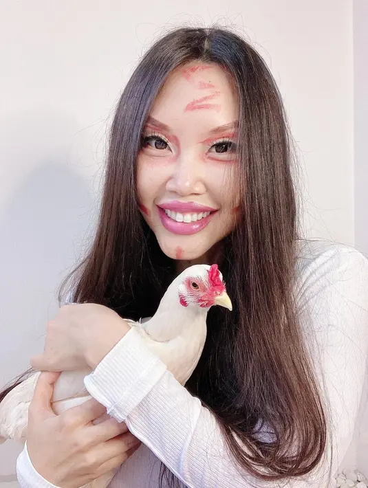 <p>Vindy Lee (Sumber: Instagram/vindylee)</p>