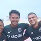 Para pemain Persikabo 1973 merayakan gol ke gawang Persela. Ciro Alves (paling kanan) tampil sangat baik. (Nandang Permana/Bola.com)