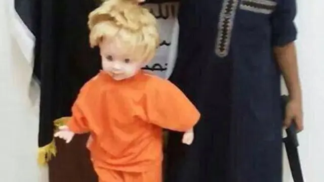 Foto Bocah Tiru Aksi ISIS Penggal Wartawan AS Hebohkan Twitter