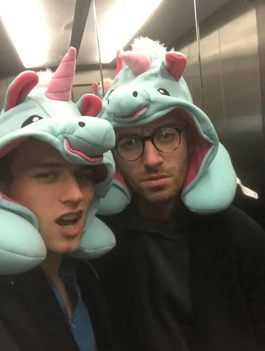 Brandon Flynn dan Sam Smith bahkan sering mengunggah kemesraan mereka di Instagram. (instagram/brandonflynn)