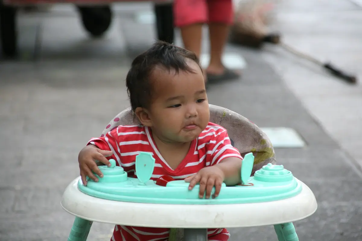 Bahaya baby walker yang perlu diketahui orangtua/dok. Pixabay mahongphuc