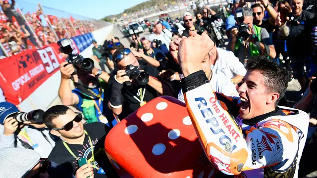 PHOTO: Finis di Urutan Ketiga, Marquez Sabet Juara Dunia MotoGP 2017