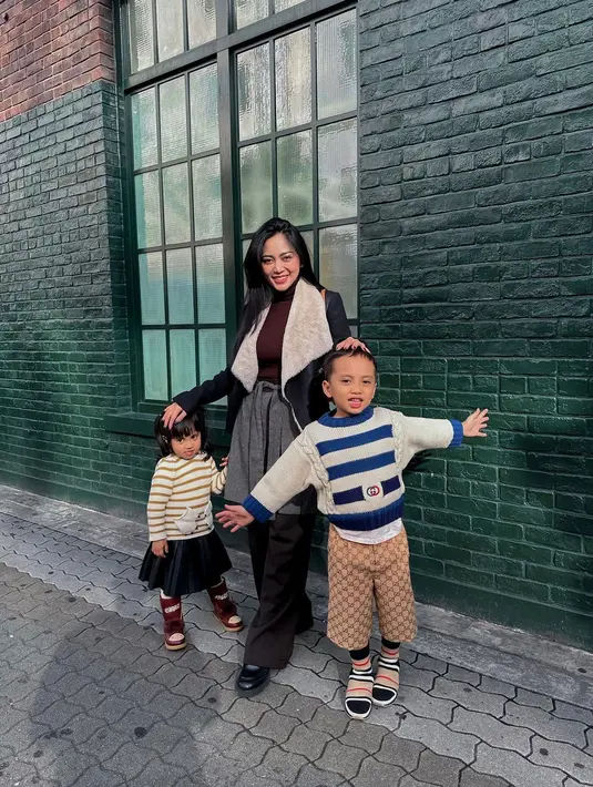 [Instagram/rachelvennya]