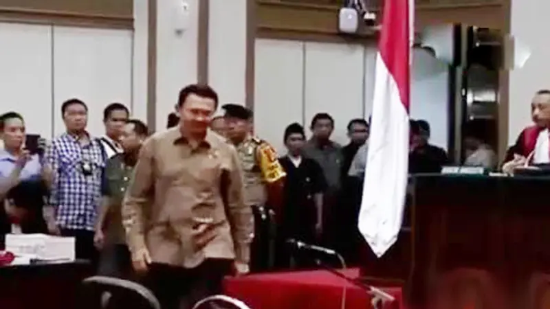 Sidang ke-16, Ahok Hadirkan 7 Saksi Ahli Meringankan