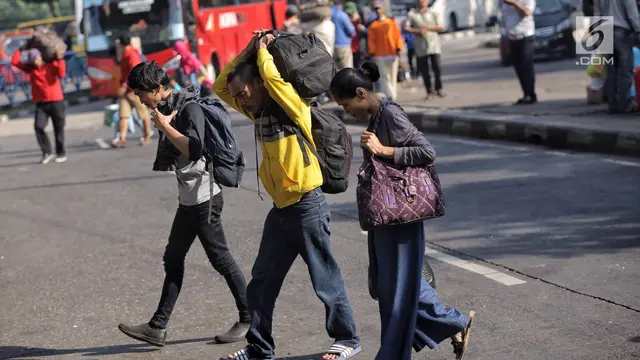 H+4 Lebaran, 17.492 Penumpang Tiba di Terminal Kampung Rambutan