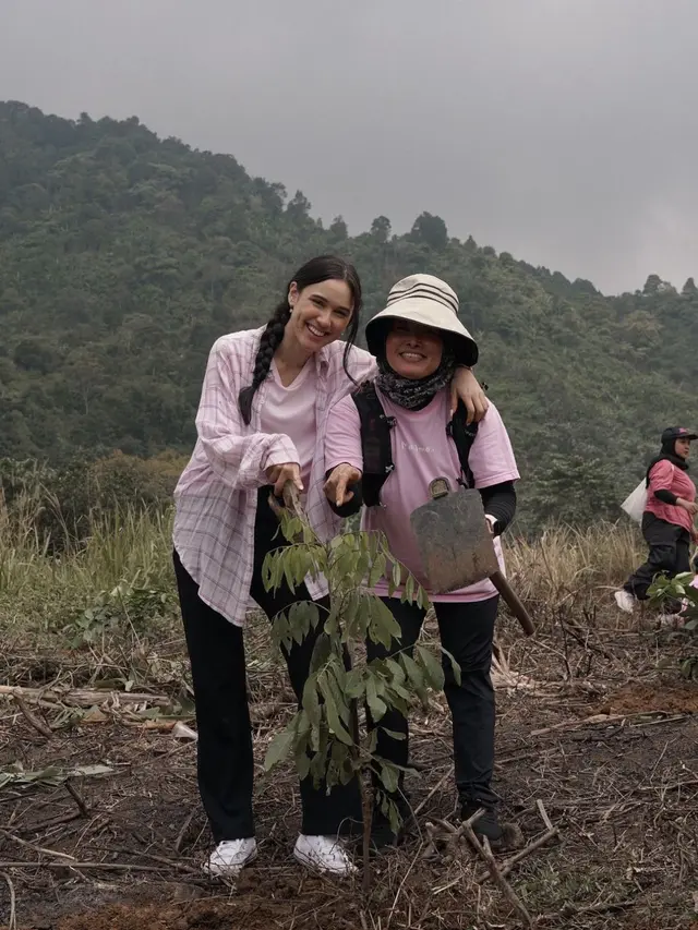 Yasmin Napper merayakan 6 tahun kebersamaannya dengan Yazminister. (Instagram/@yasminnapper)