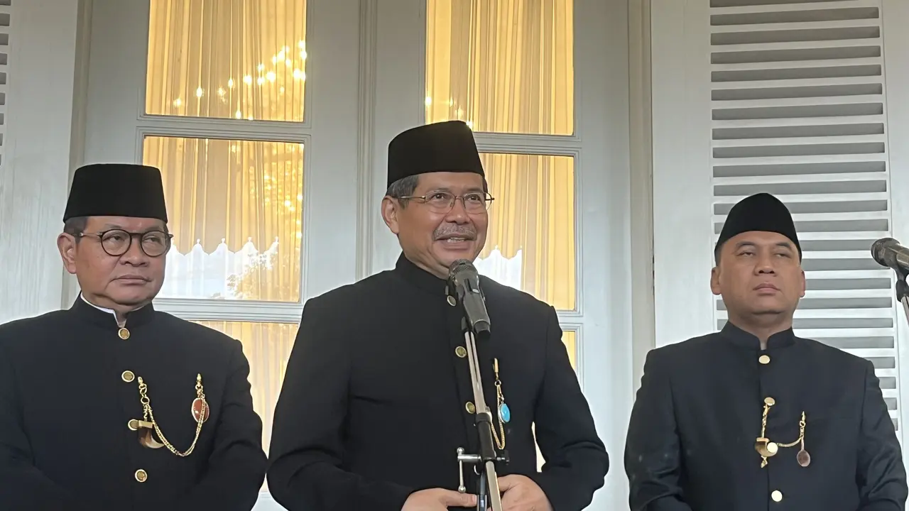 Mantan Sekretaris Daerah (Sekda) DKI Jakarta Marullah Matali (tengah) (Liputan6.com/Winda Nelfira)