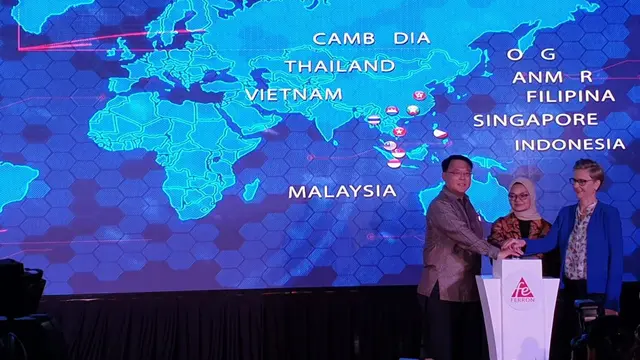 Dexa Group melalui anak usahanya, PT Ferron Par Pharmaceuticals, melakukan ekspor perdana produk farmasi ke Polandia.
