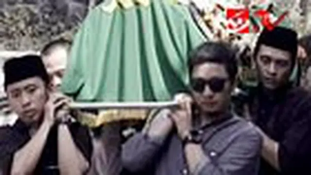 Jelang Lebaran, Ringgo Berduka Ditinggal Sang Ibu
