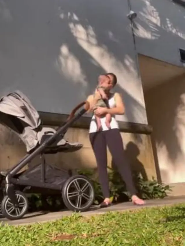 Nikita Willy menjaga rutinitas bersama Baby Izz (Instagram/nikitawillyofficial94)