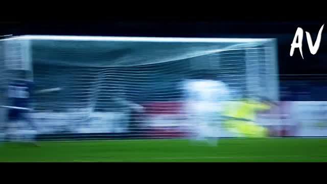 Inilah 10 gol terbaik di ajang Copa America 2015 di Cile.