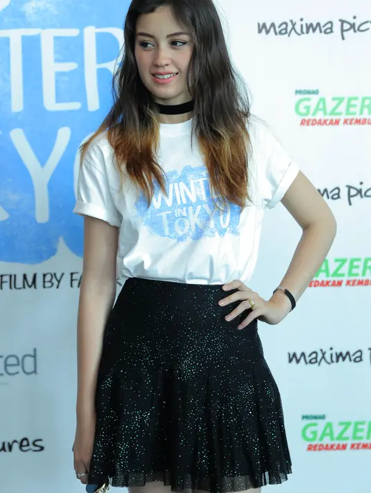 Padahal, saat dimintai tawaran proses syuting Winter In Tokyo, Kimberly Rider tengah berada di London, Inggris. (Andy Masela/Bintang.com)