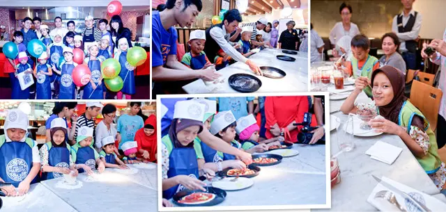 Pizza Marzano berbagi kasih dengan anak-anak Yayasan Kasih Anak Kanker Indonesia
