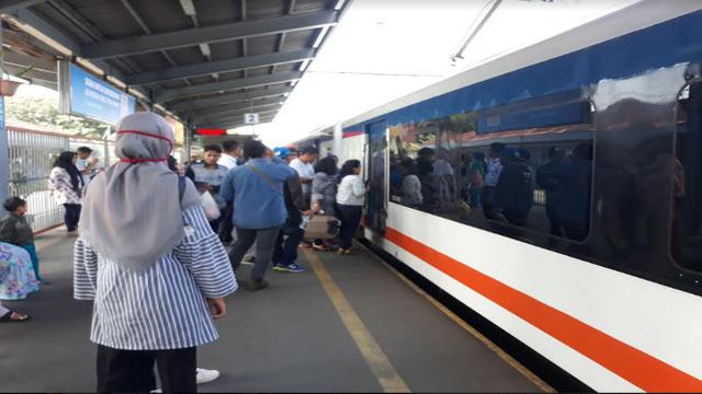 Ingin Naik Kereta Bandara Dari Manggarai Cek Jadwalnya
