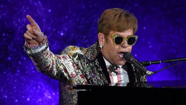 Legenda Pop Elton John Bakal Gelar Tur Perpisahan September 2018