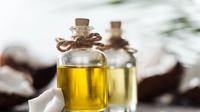 Ilustrasi body oil. (c) VadimVasenin/Depositphotos.com