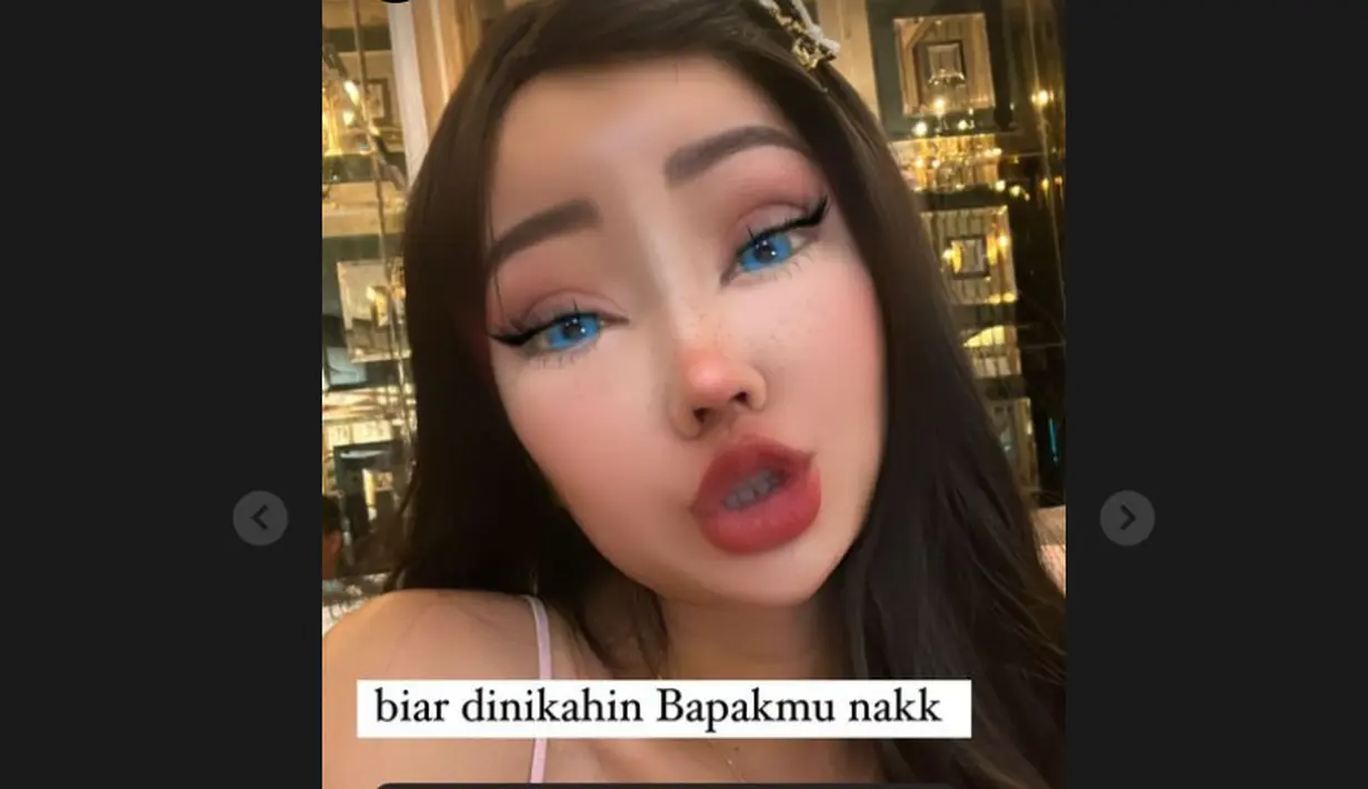 Lucinta Luna masih memakai filter, sehingga wajah aslinya berlum terlihat. (Foto: Instagram/ lucintaluna_manjalita)
