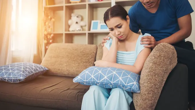 Kenali 7 Tips Jitu untuk Suami Membantu Istri Atasi Baby Blues di Masa Newborn (photo by freepik.com)