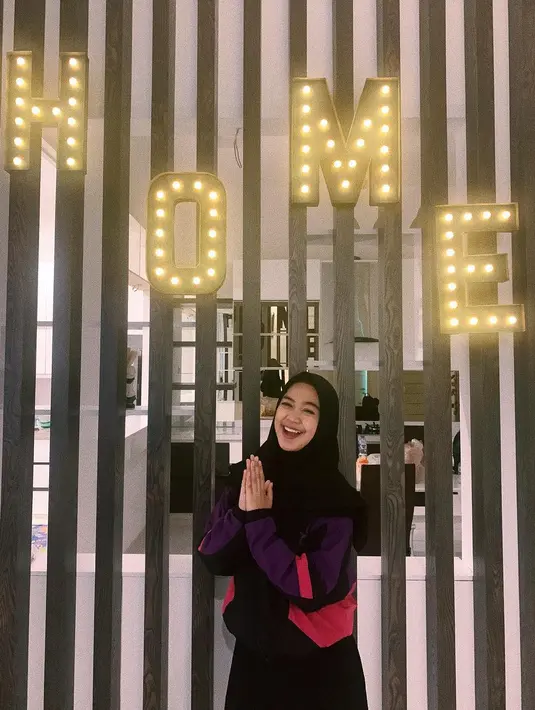 (Instagram/riaricis1795)