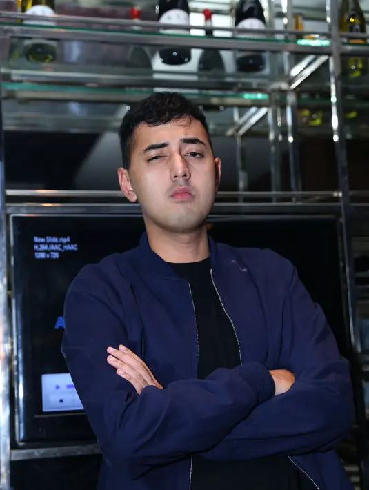 Dalam film #Modus, komedi terbarunya, ia didapuk menjadi waria. Tantangan tersendiri dalam film yang juga dibintangi oleh Youtuber seperti Andovi dan Jovia Da Lopez. (Andy Masela/Bintang.com)