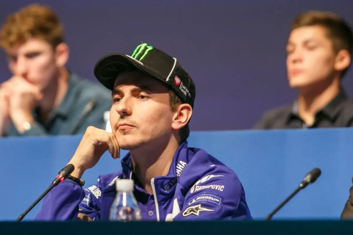 Jorge Lorenzo Janji Tak Bertikai Musim Depan