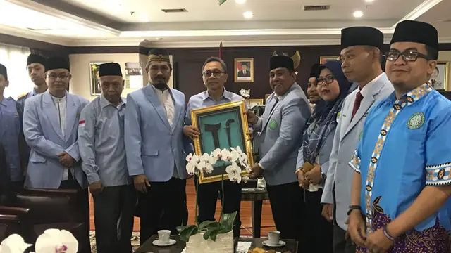 Zulfikli Hasan dan DPP BKPRMI