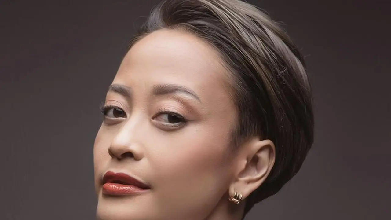 Magnificent Fashion Designer - Nonita Respati: Hidupkan Purana Sebagai Brand Fashion Beretika dan Berbudaya