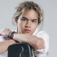 Eksklusif Dul Jaelani (Fotograger: Bambang E Ros, Digital Imaging: Muhammad Iqbal Nurfajri/Fimela.com)